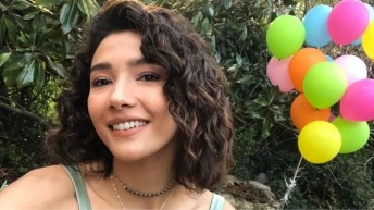 Aybüke Pusat'tan Yeni Proje Atağı Geldi! En Mutlu Günümde Filmi Heyecan Yarattı!
