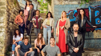 Gelsin Hayat Bildiği Gibi konusu ve oyuncu kadrosu