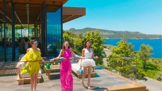 Fahriye Evcen ve Murat Yıldırım'lı Go Türkiye İçin Çekilen Dizi Yayınlandı!
