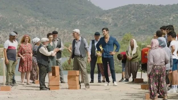 Kuşaklar Filmi Konusu ve Oyuncu Kadrosu