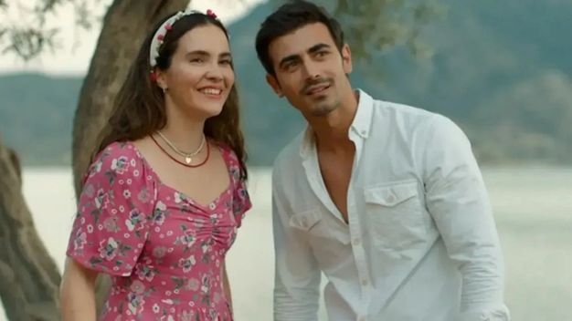 Kuşaklar Filmi Konusu ve Oyuncu Kadrosu