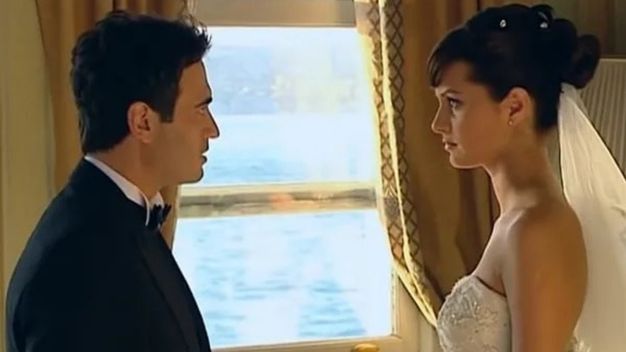 Kutsi ve Yasemin Ergene Yıllar Sonra Tuzlu Kahve'de Buluşuyor!