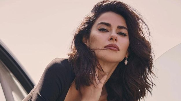 Nesrin Cavadzade Daha On Yedi Dizisinin Şebnem'i Oldu!