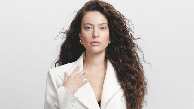 Pelin Akil Ölüm Bizi Ayırana Dek Dizisinde Hangi Rolü Canlandırıyor?