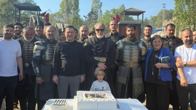 Sinan Albayrak Mehmed: Fetihler Sultanı'na Veda Ediyor!