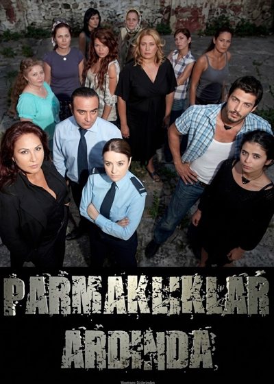 Parmaklıklar Ardında